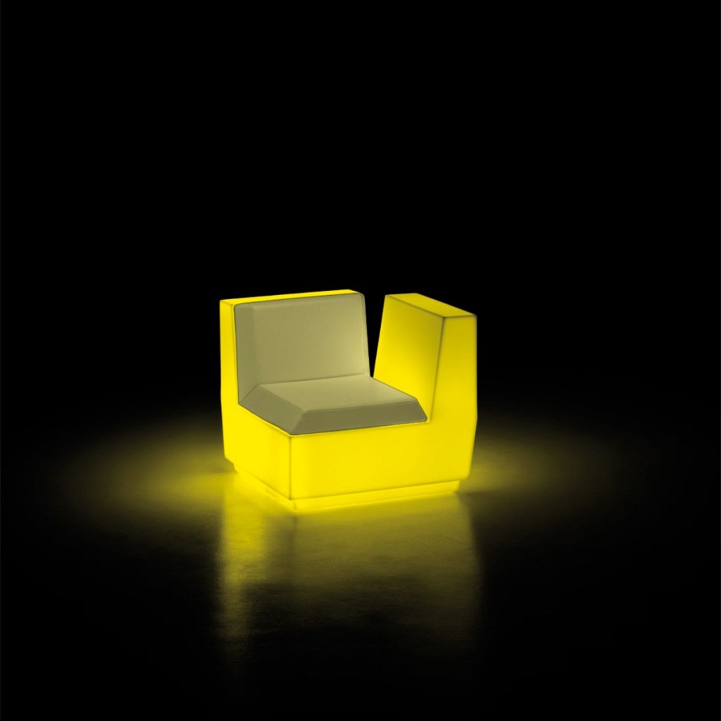 Scaun iluminat din polietilena Big Cut Corner Light - Nuovo Design